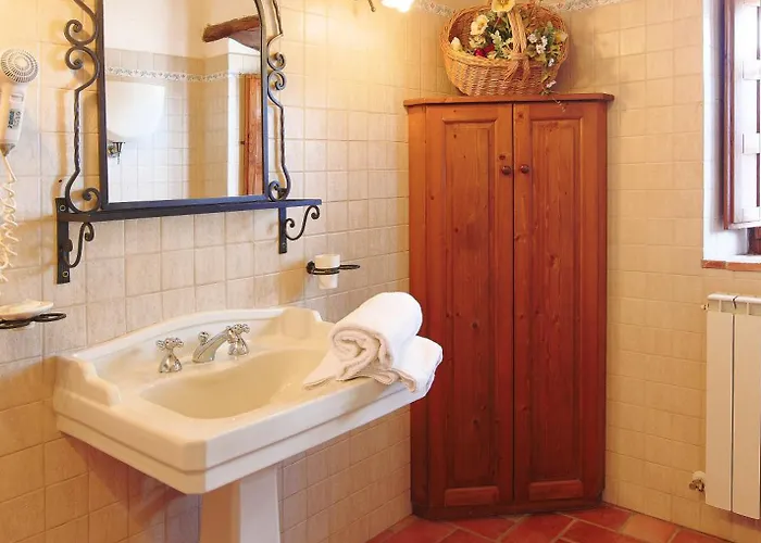 Cacciamici * Castiglioncello Del Trinoro