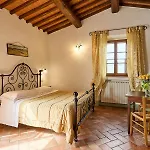 Aparthotel Cacciamici *