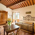 Cacciamici Aparthotel